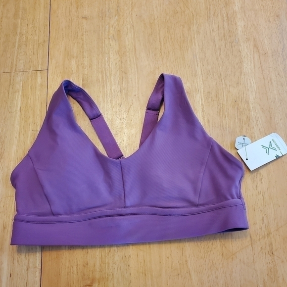 Xersion Other - Xersion NWT Purple Medium support Sports Bra XL